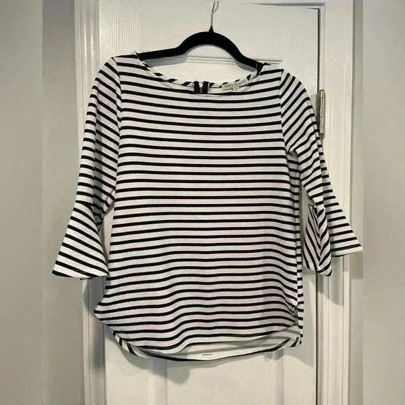 Green Envelope Black White Striped Zip Back Flared Sleeve Blouse Size Small - Picture 1 of 11